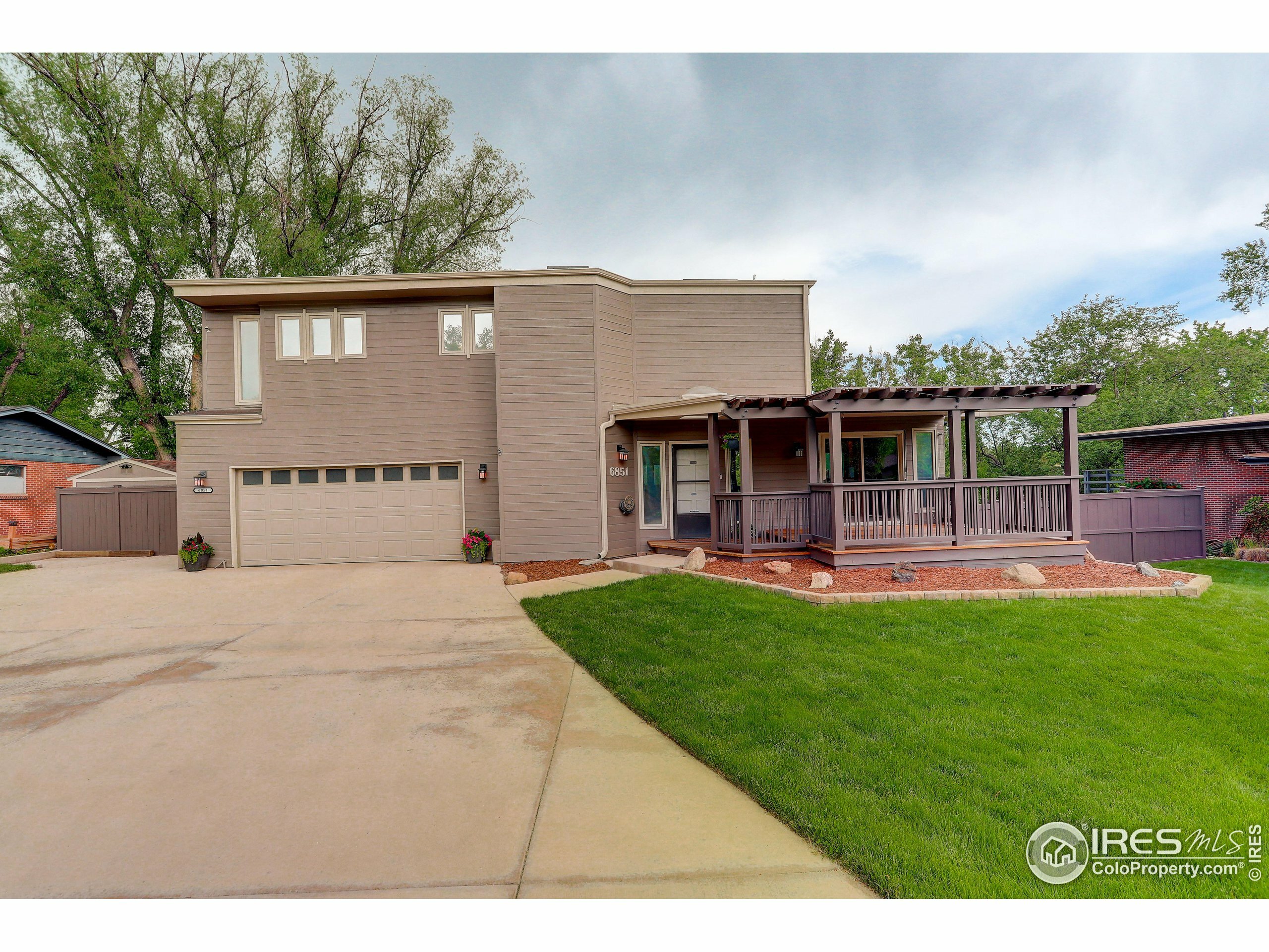 Property Photo:  6851 W Eldorado Pl  CO 80227 