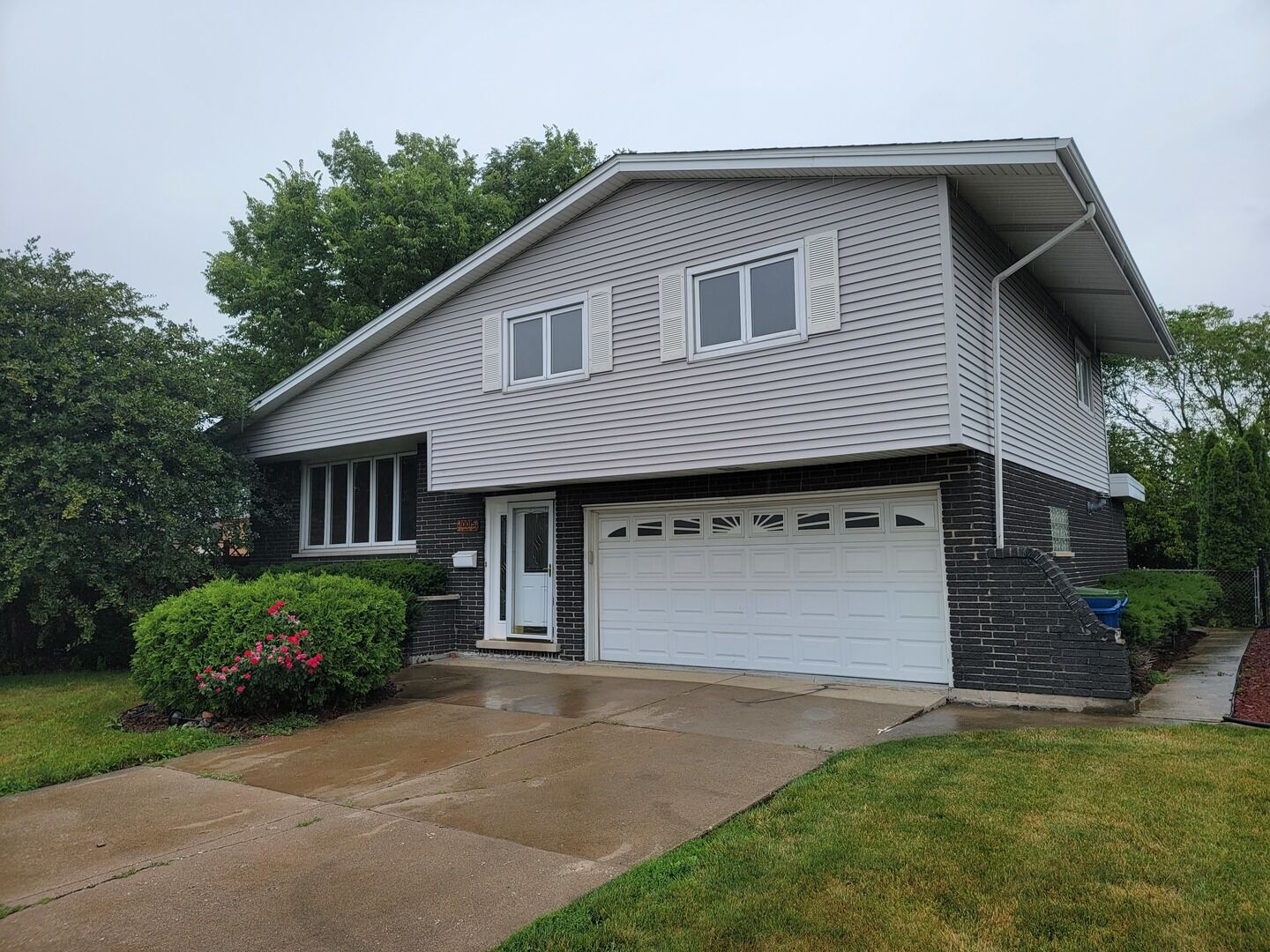 Property Photo:  10015 Parke Avenue  IL 60453 