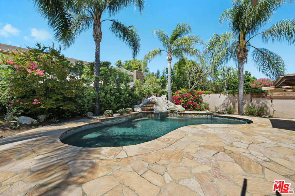 1069 Barrow Court  Westlake Village CA 91361 photo