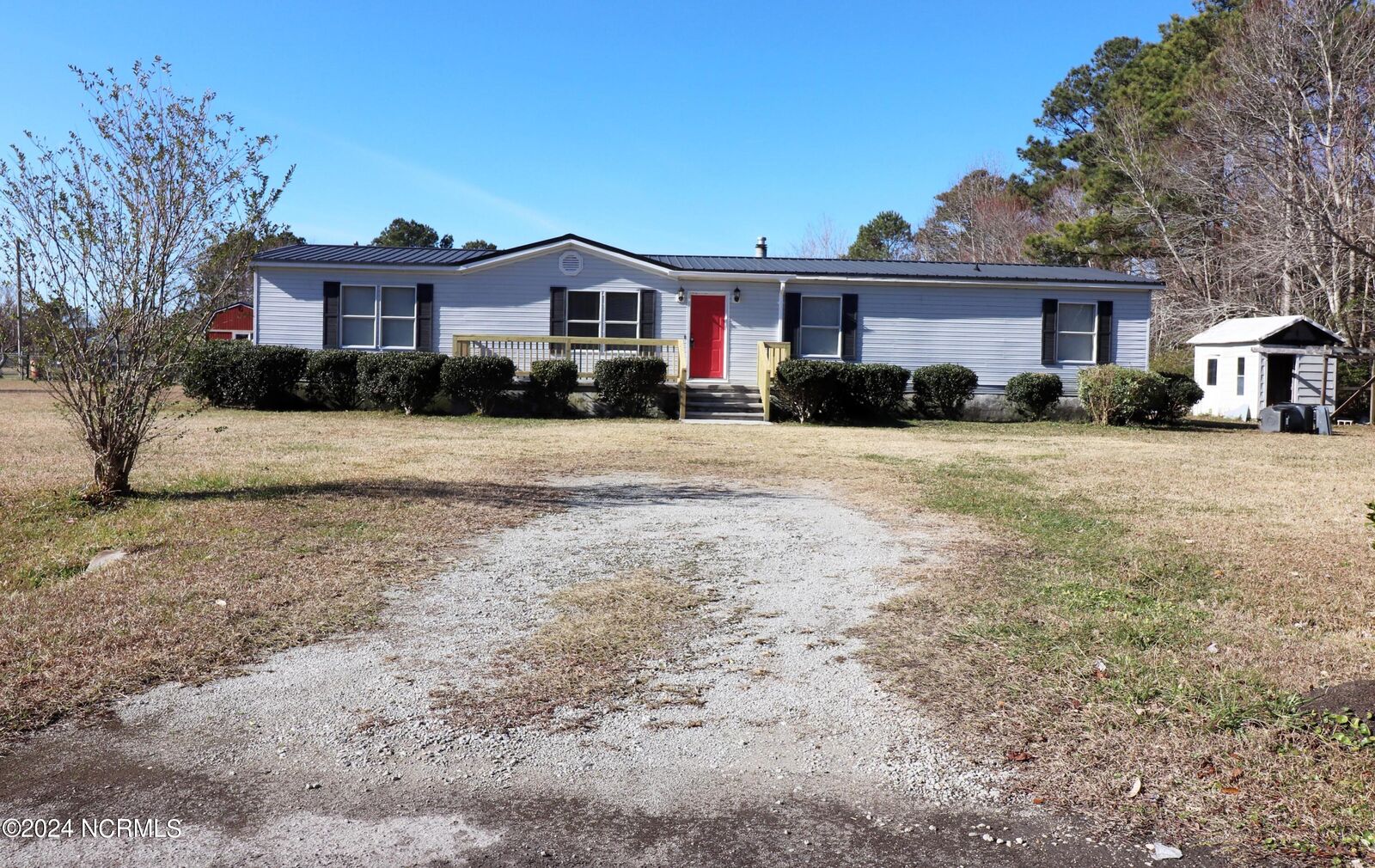 Property Photo: 103 Johnathan Court NC 28516