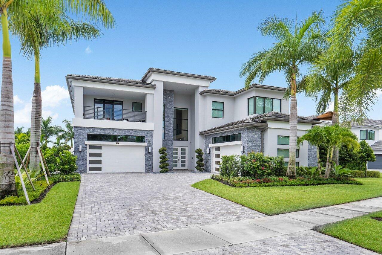 Property Photo: 17371 Rosella Road FL 33496