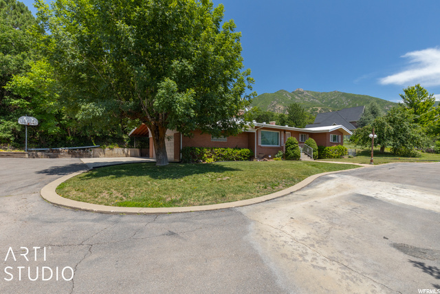 Property Photo: 2100 E Combe Rd UT 84403