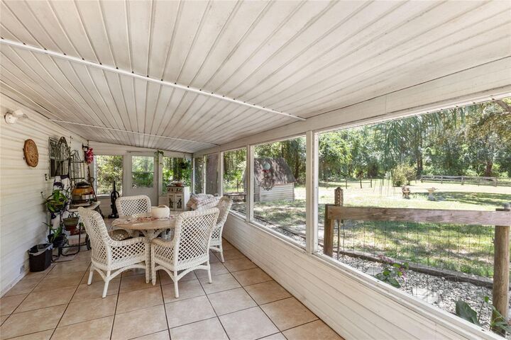 Property Photo:  10030 SE 182nd Avenue Road  FL 32179 