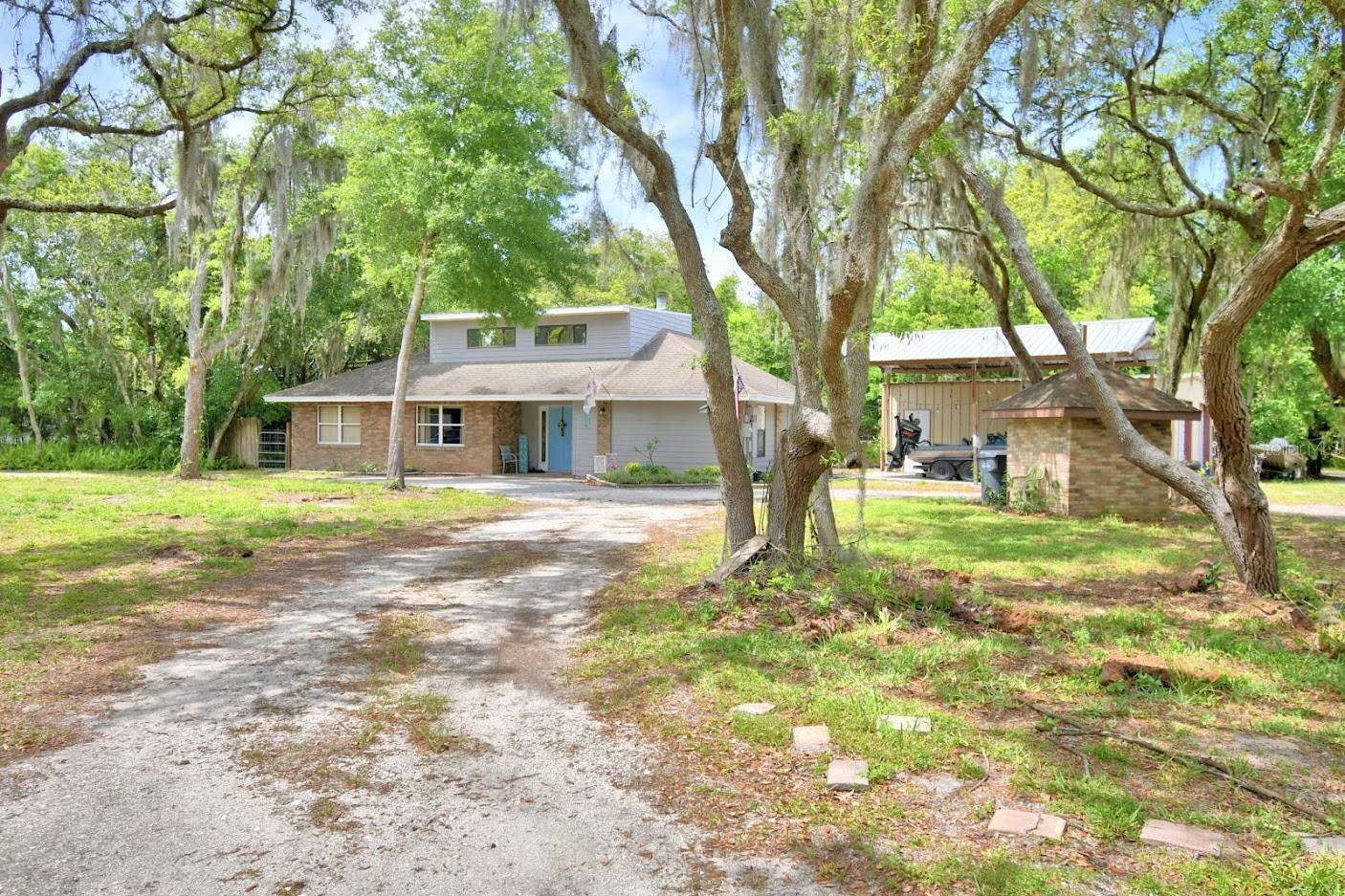 Property Photo: 2110 Terry Lane FL 33823