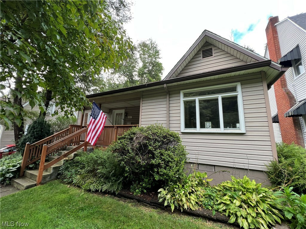 Property Photo:  1017 Emerson Avenue  WV 26104 