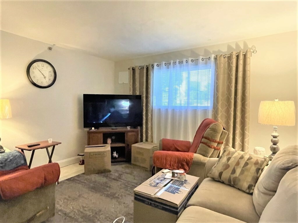 Property Photo: 580 Salem Street 2 MA 01880