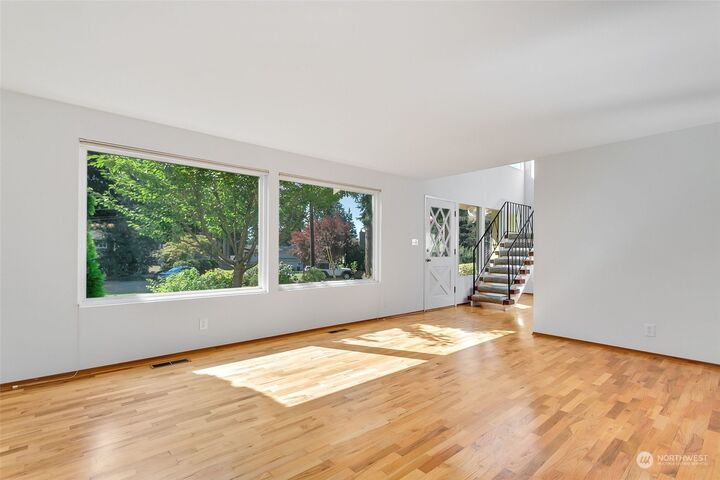 Property Photo: 24224 24th Avenue W WA 98021