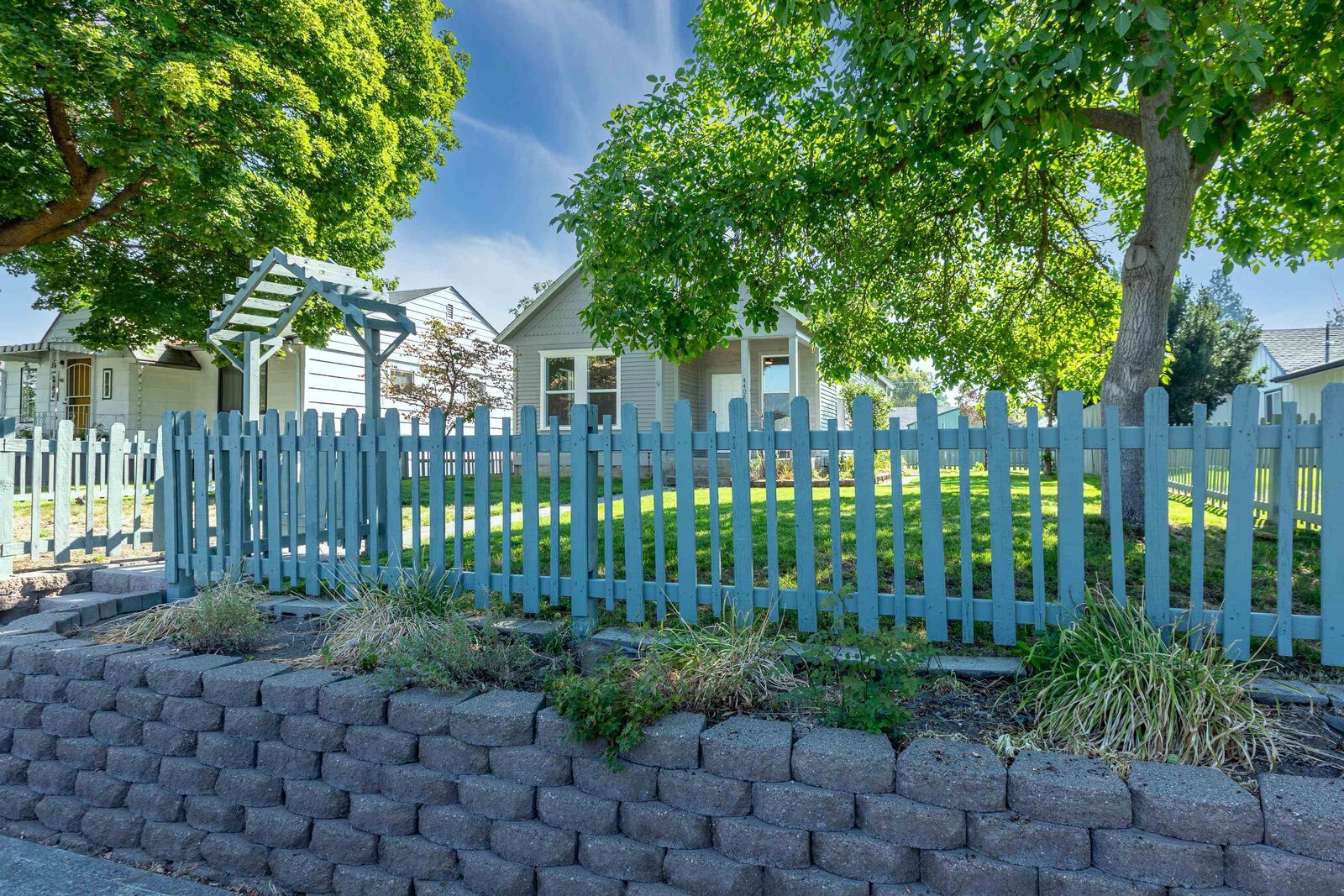 Home for sale in Spokane 4408 N Howard St, Spokane, WA 99205