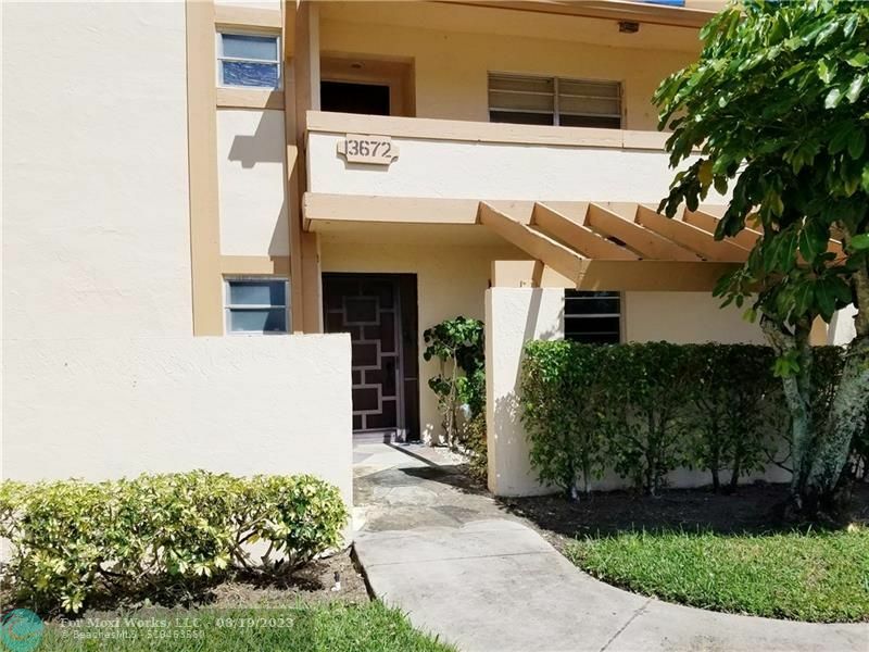 Property Photo:  13672 Coconut Palm Ct A  FL 33484 