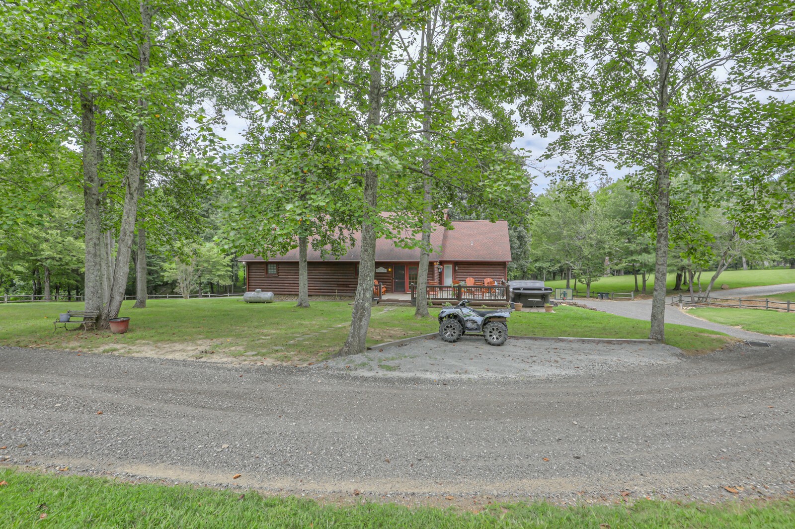 Property Photo:  118 Robert Simmons Rd  TN 37186 