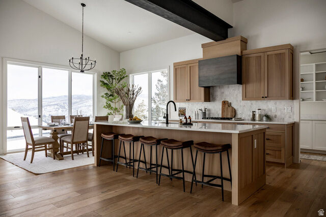 Property Photo: 4060 W Crest Ct UT 84098