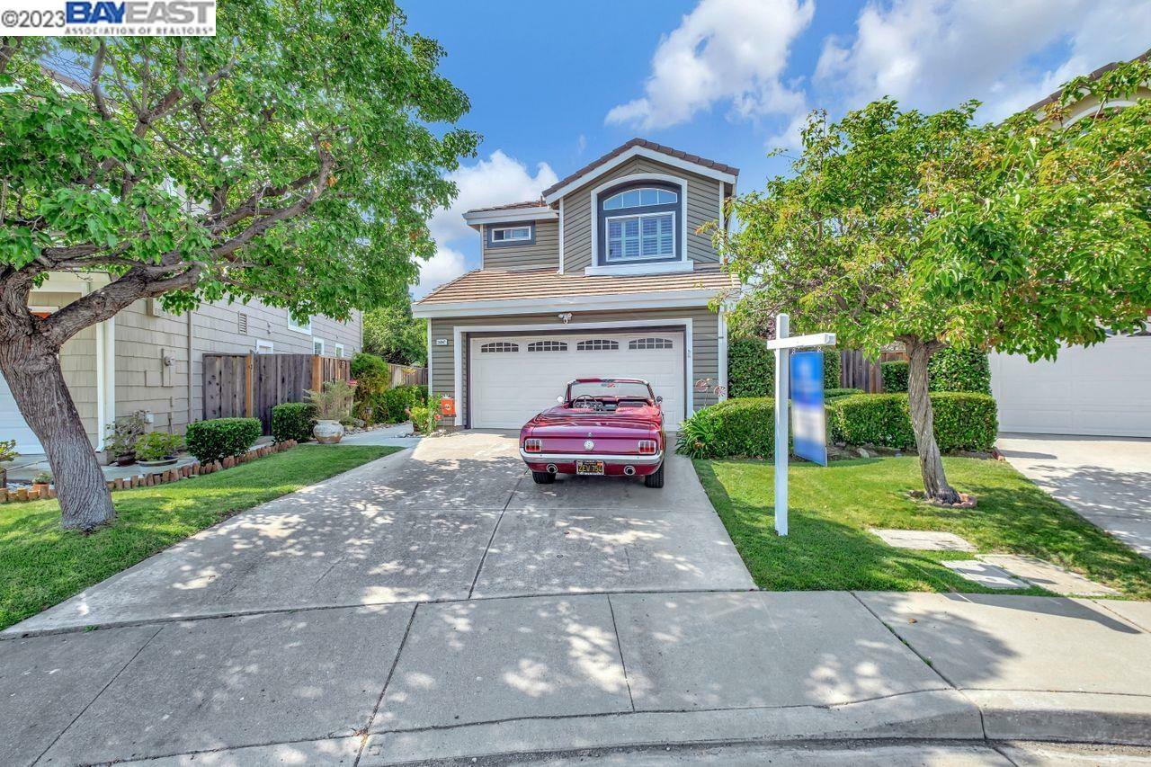 Property Photo: 36947 Papaya St (Court) CA 94560