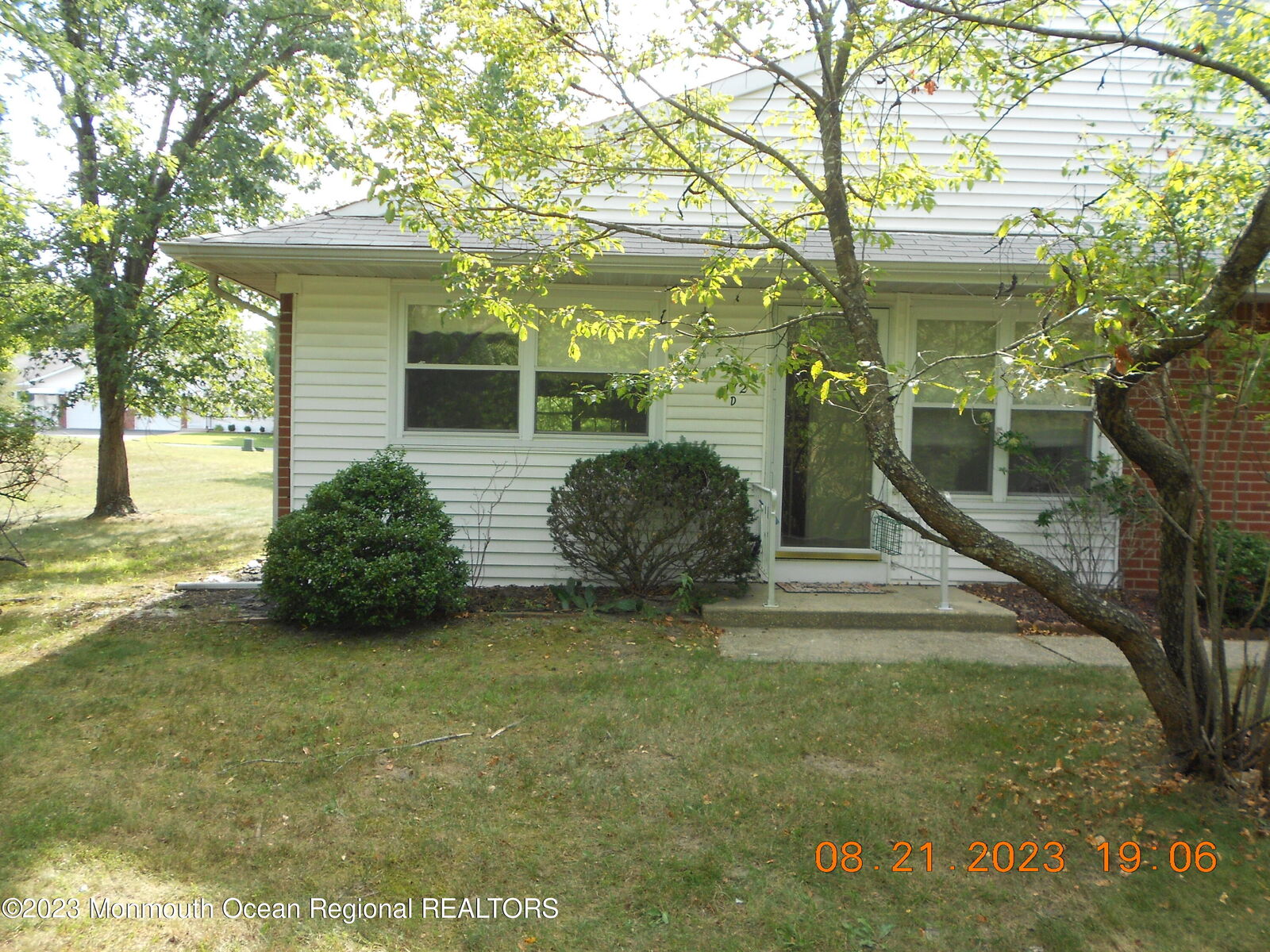 Property Photo:  172D Laurel Place  NJ 08759 