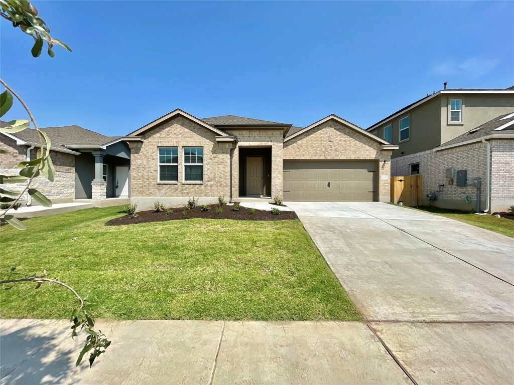 Property Photo: 2001 Guntersville Bend TX 78641