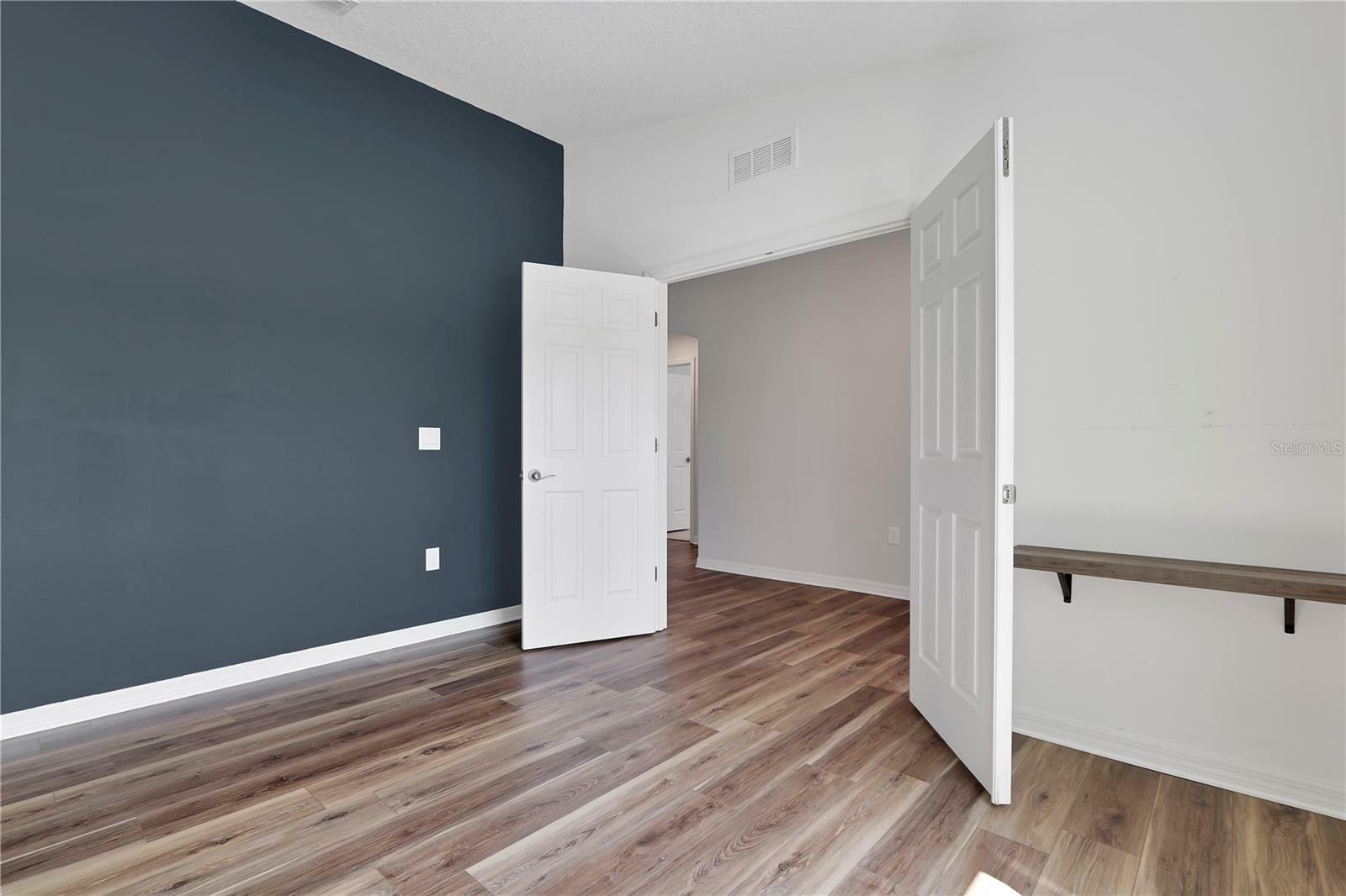 Property Photo: 3650 Monument Dr FL 32738