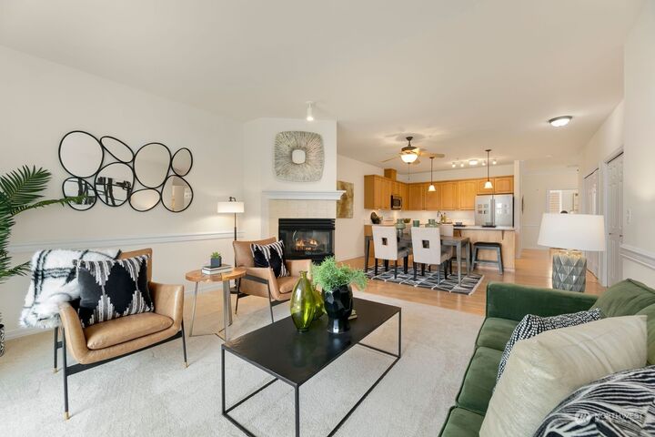 Property Photo: 23007 Lakeview Drive A-102 WA 98043