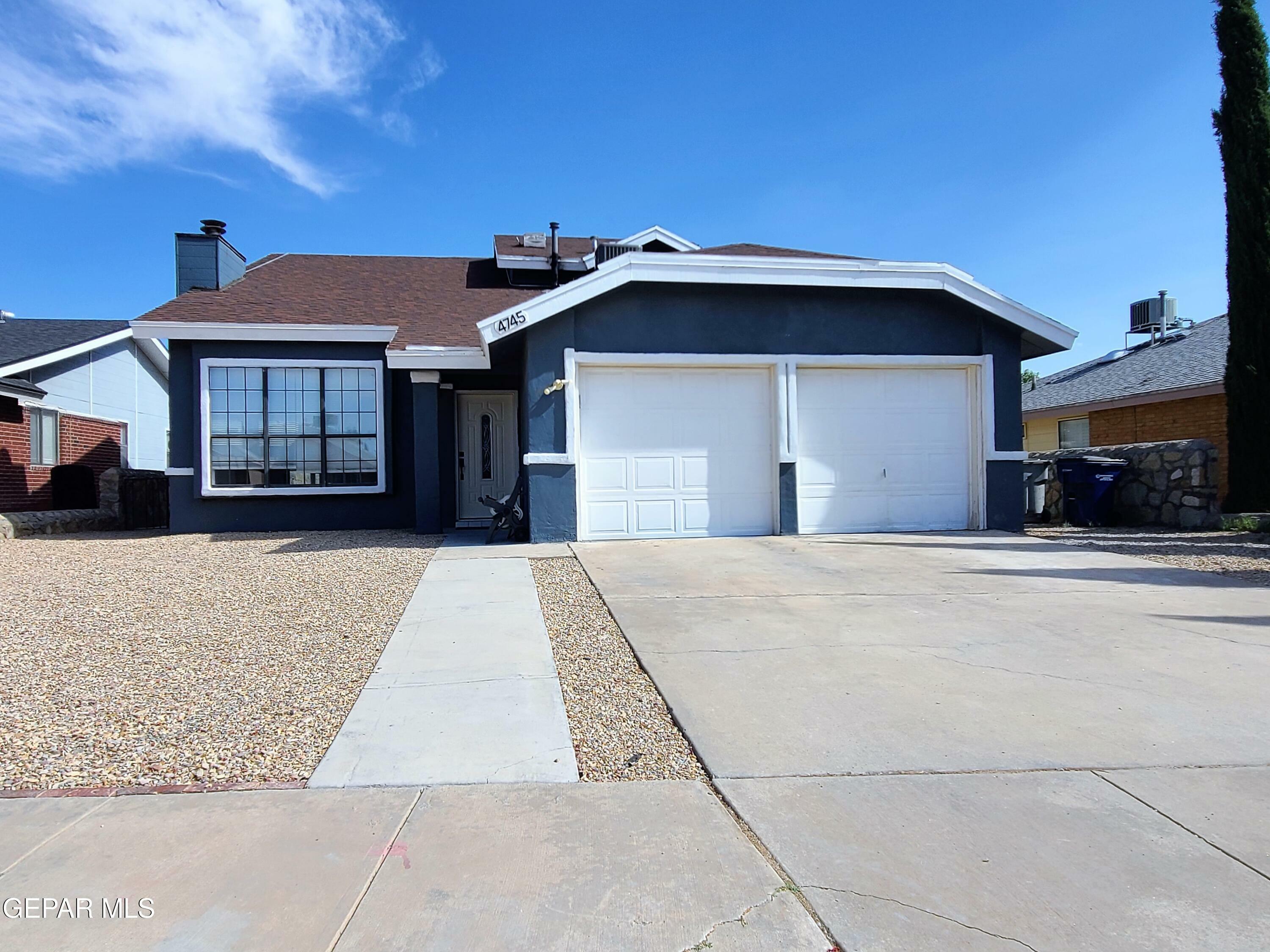 Property Photo:  4745 Loma De Plata Drive  TX 79934 