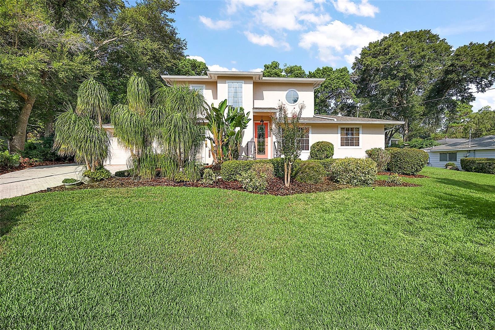 Property Photo: 1405 Hilltop Drive FL 32757