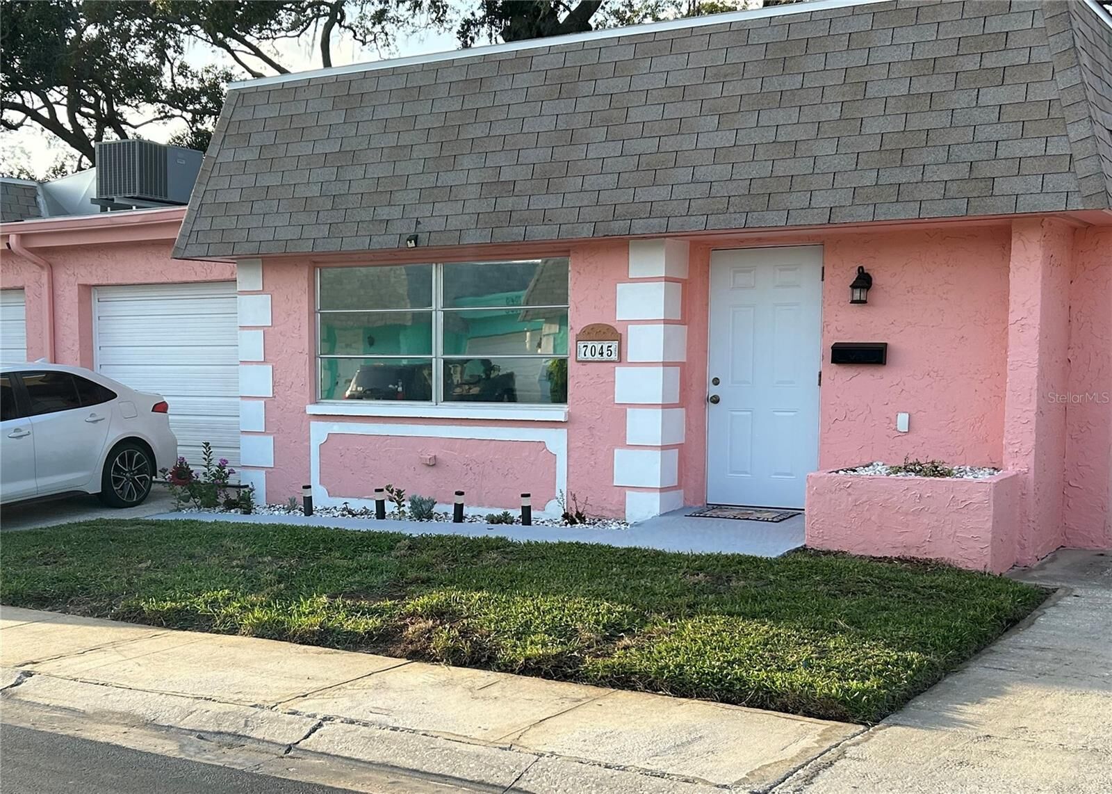 Property Photo:  7045 Lafayette N  FL 33781 