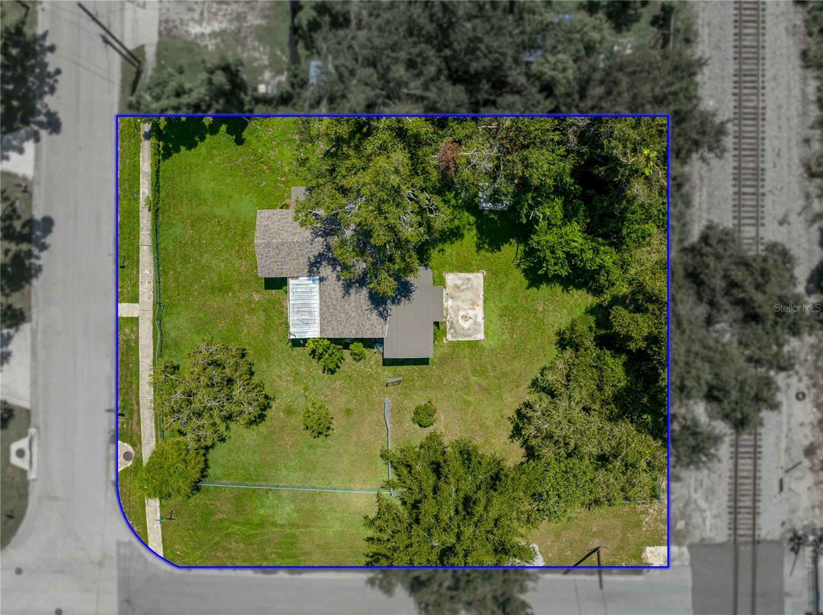 Property Photo:  1115 S Virginia Avenue  FL 33830 