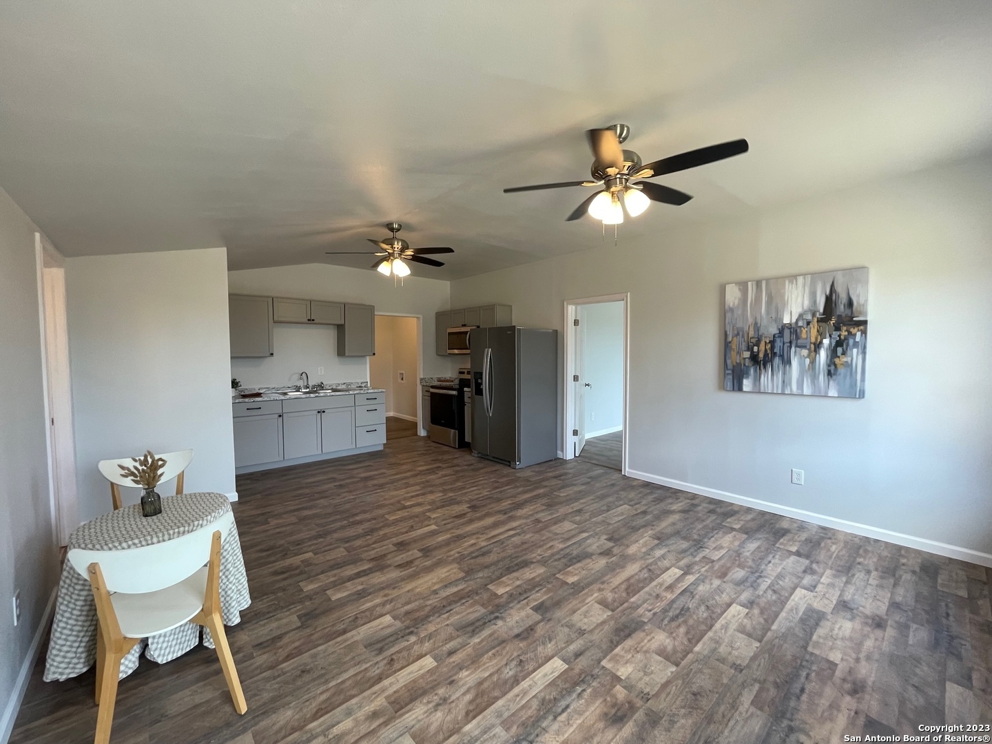 Property Photo:  440 Grandview Dr B  TX 78666 