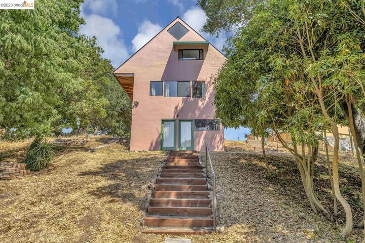 6245 Bernhard Ave  Richmond CA 94805 photo