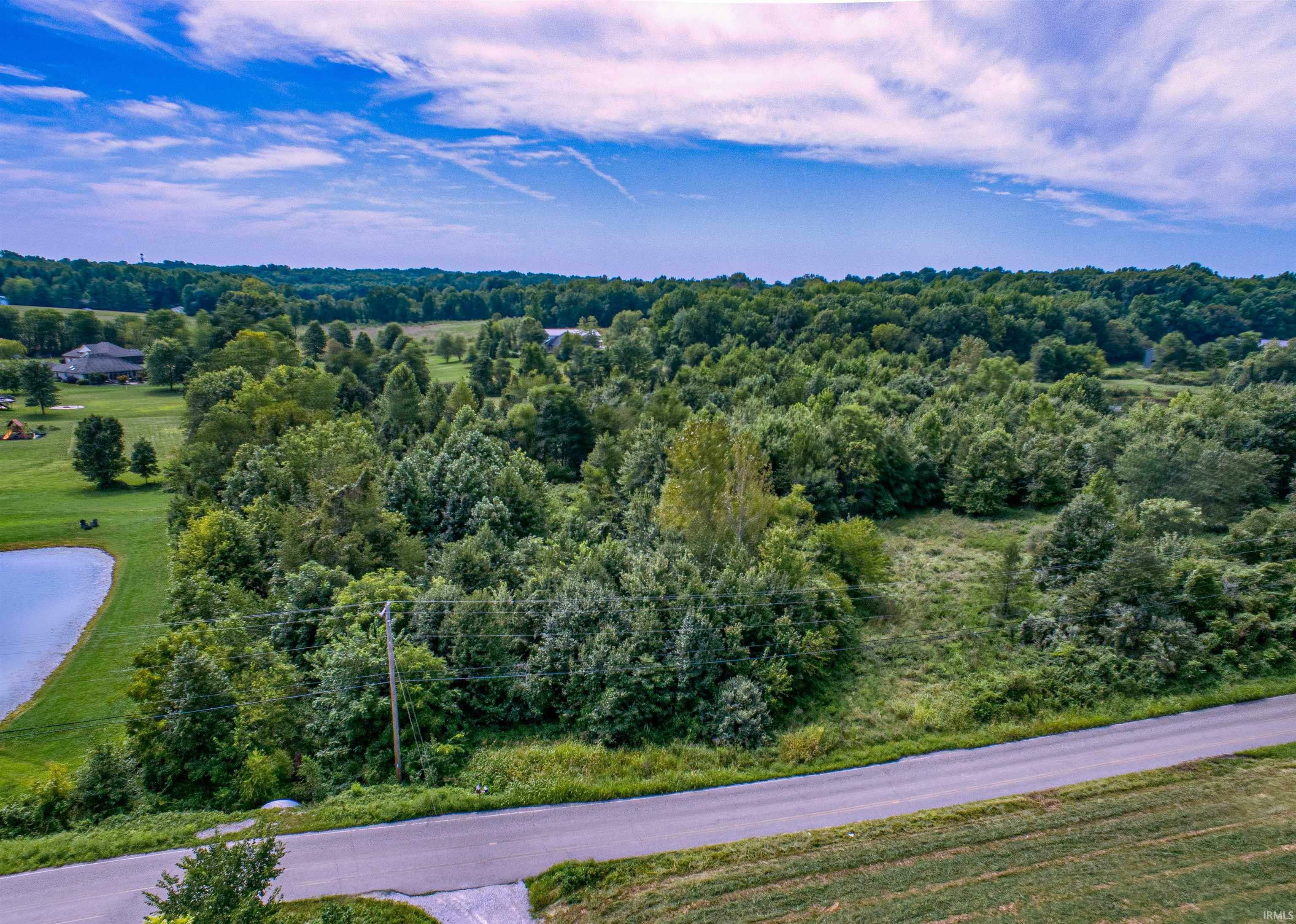 Property Photo: 10617 Middle Mount Vernon Road IN 47620