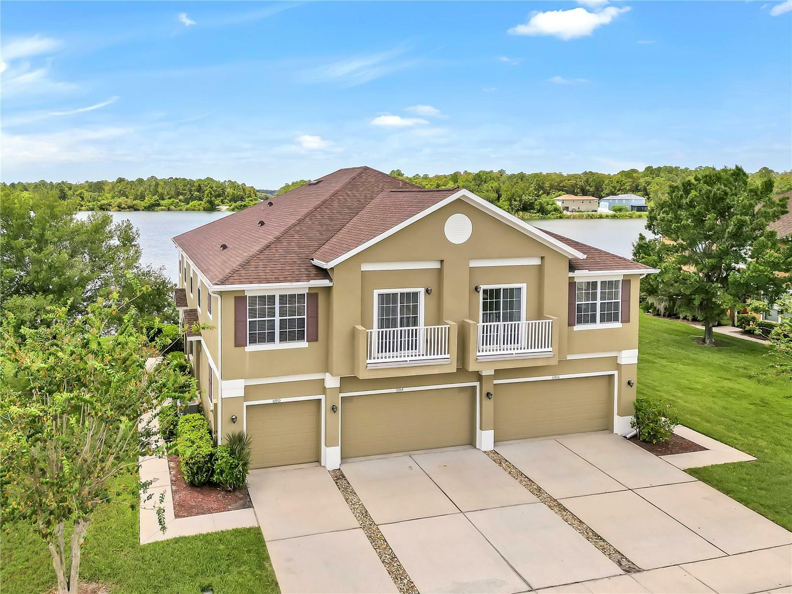 Property Photo: 10910 Derringer Drive FL 32829
