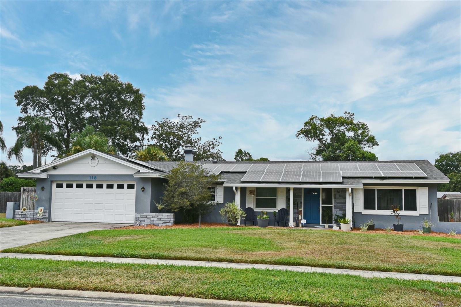 Property Photo: 118 Sweetbriar Branch FL 32750