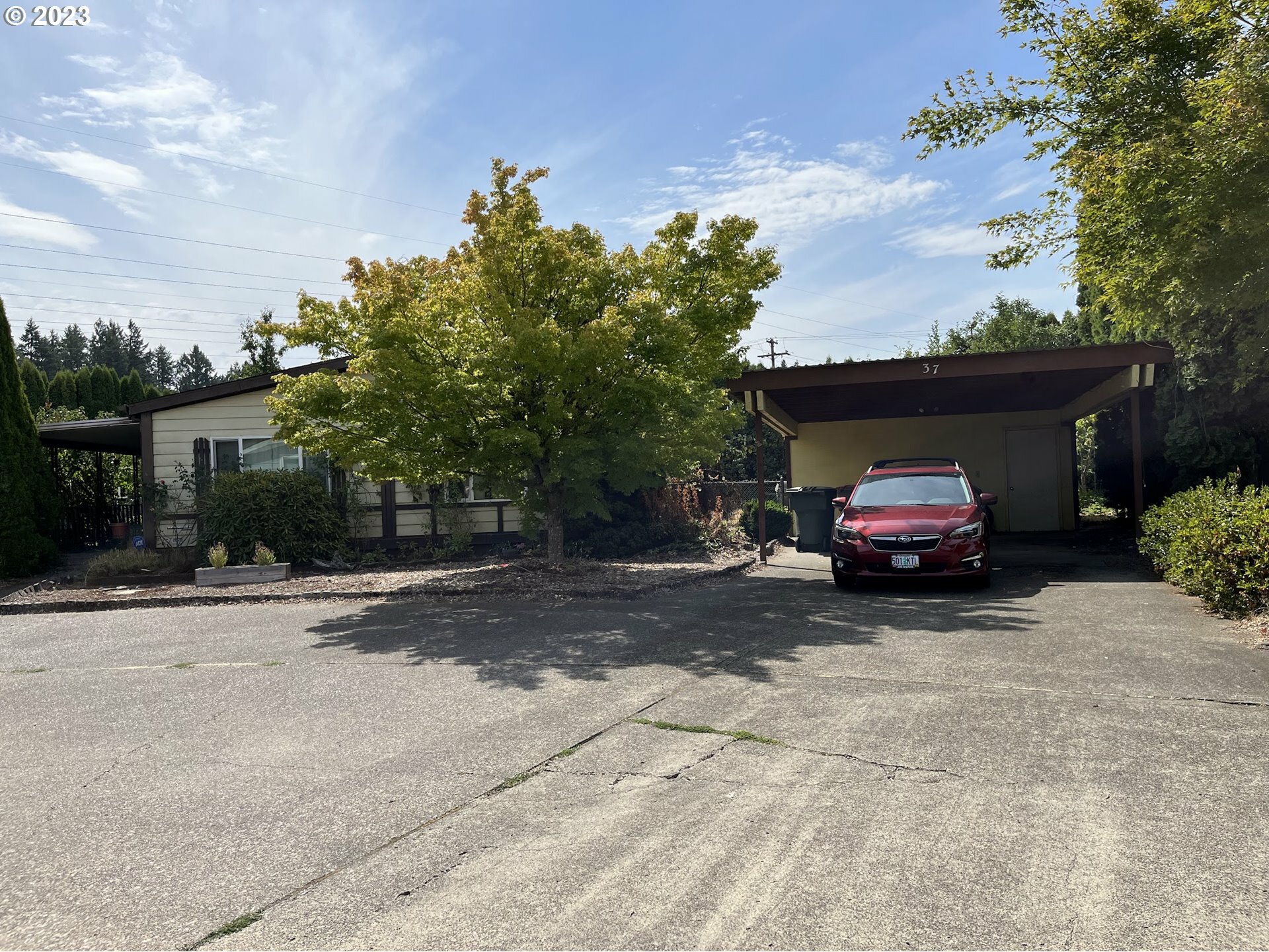 Property Photo: 1602 NE Riverside Dr 37 OR 97128