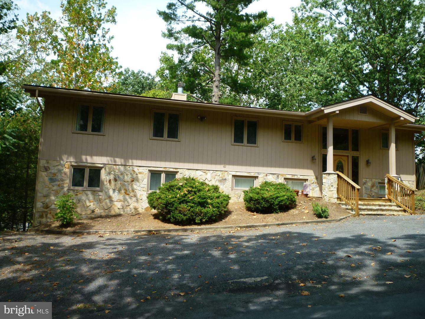 Property Photo:  27 Greenview  VA 22810 