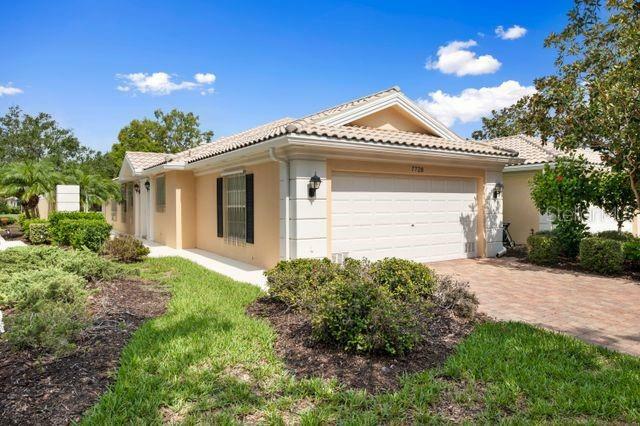 Property Photo:  7728 Camminare Drive  FL 34238 