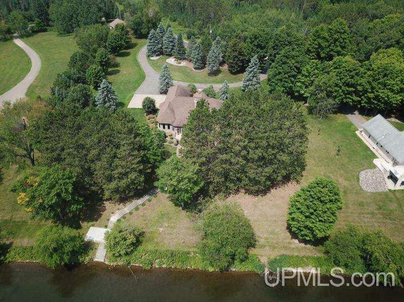 Property Photo: 202 Cataldo MI 49935