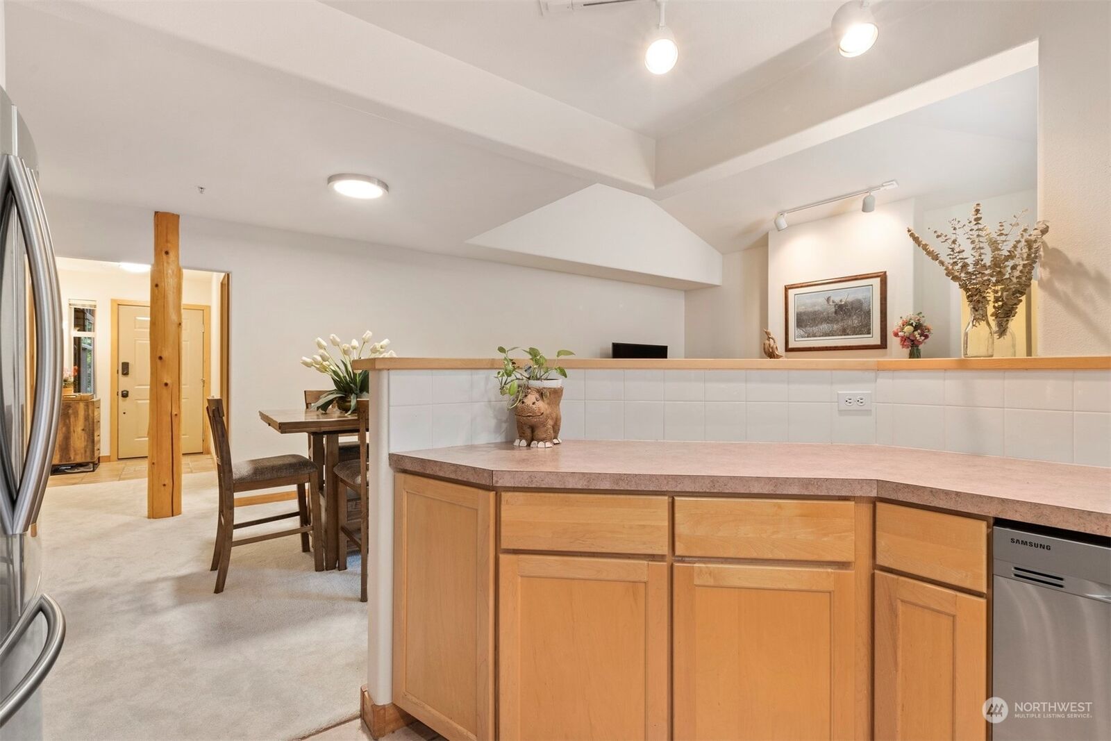 Property Photo: 5438 Snow Goose Lane 101 WA 98230