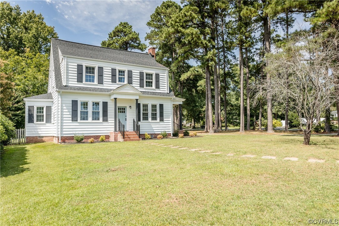 Property Photo:  602 Oak Street  VA 23824 