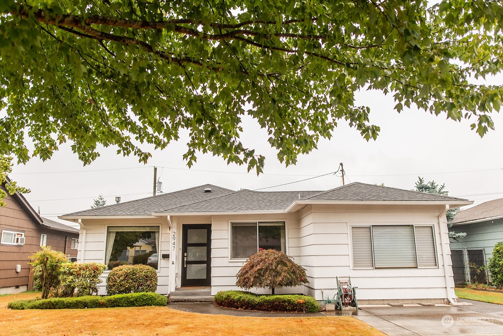 Property Photo:  2947 Colorado Street  WA 98632 