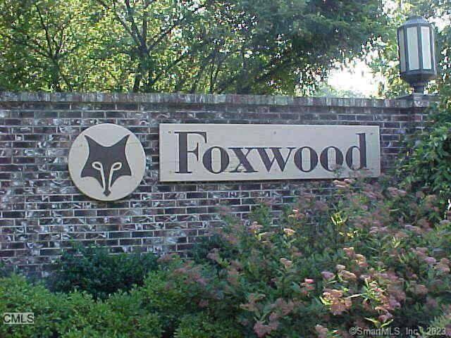 Property Photo:  515 Swanson Crescent 515  CT 06461 