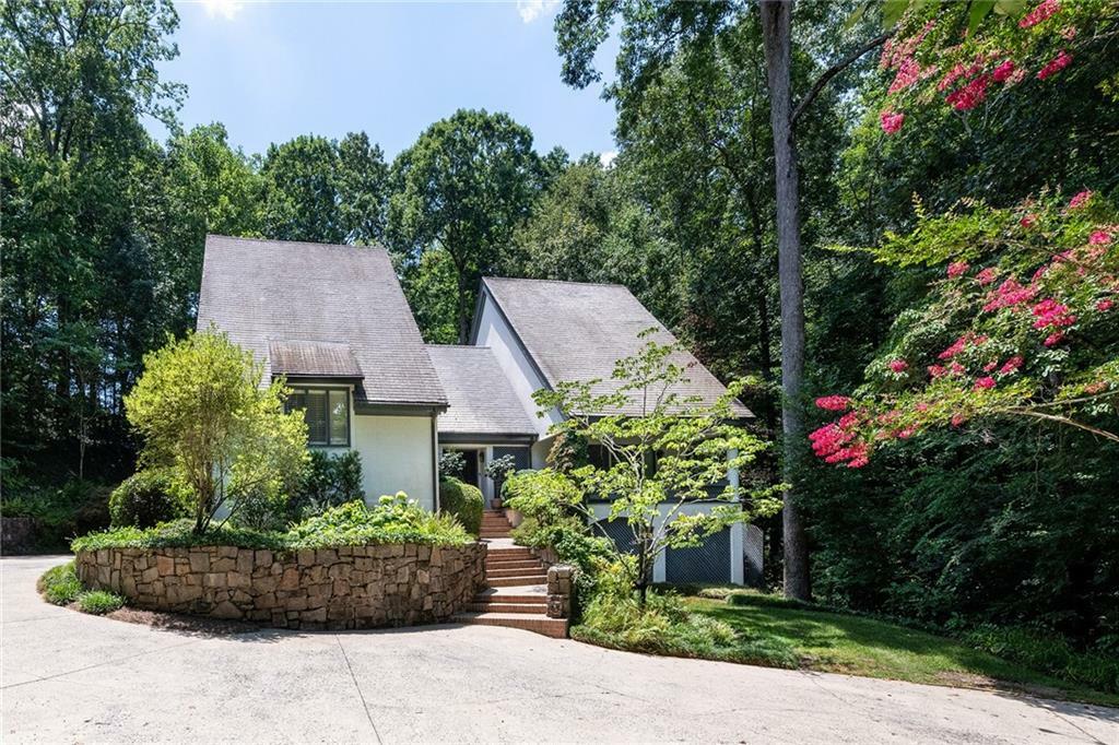 Property Photo:  3590 Tuxedo Park NW  GA 30305 