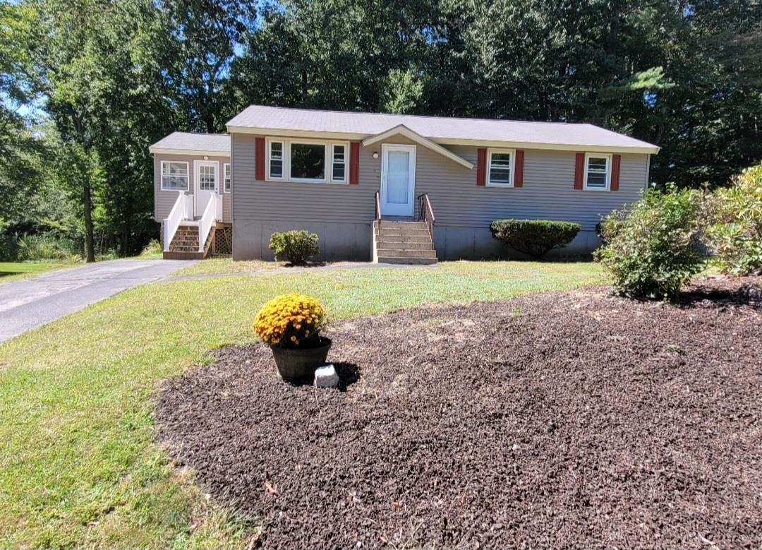 Property Photo: 8 Peter Road NH 03054