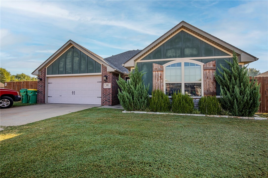 Property Photo:  320 Jack Perry Drive  AR 72719 