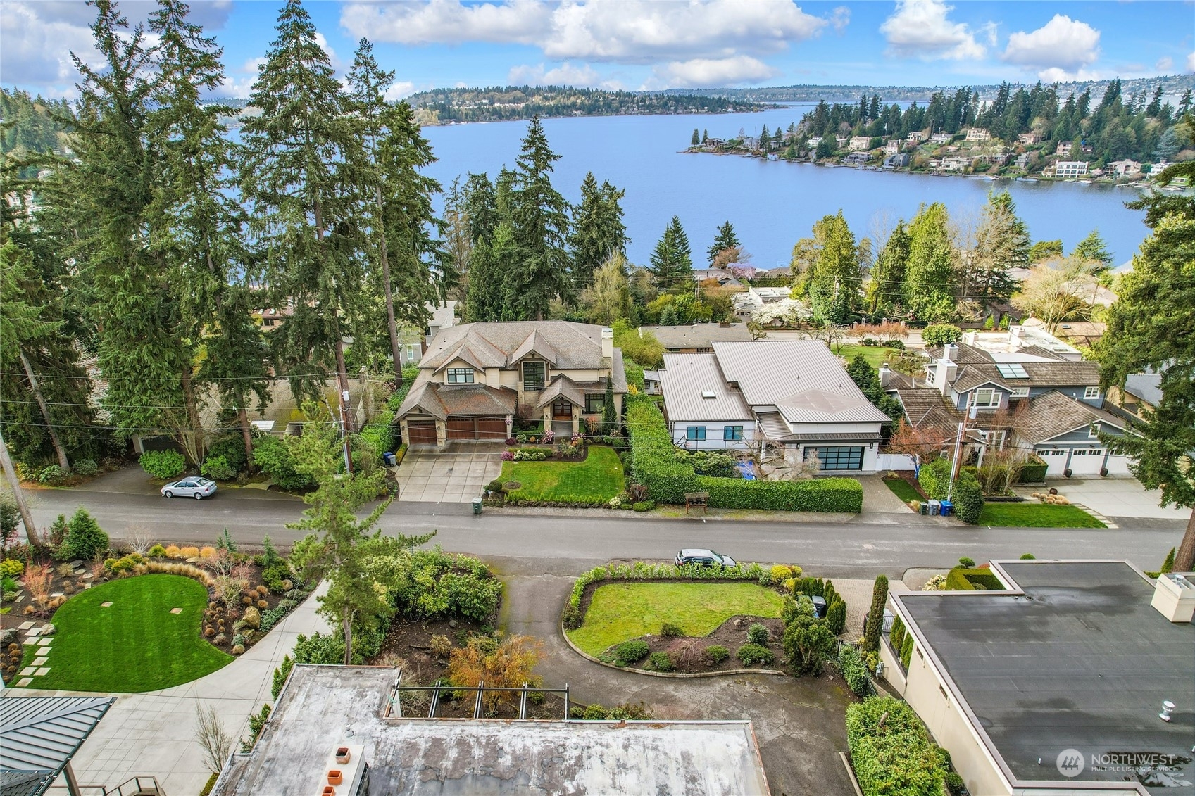 9534 NE 1st Street  Bellevue WA 98004 photo