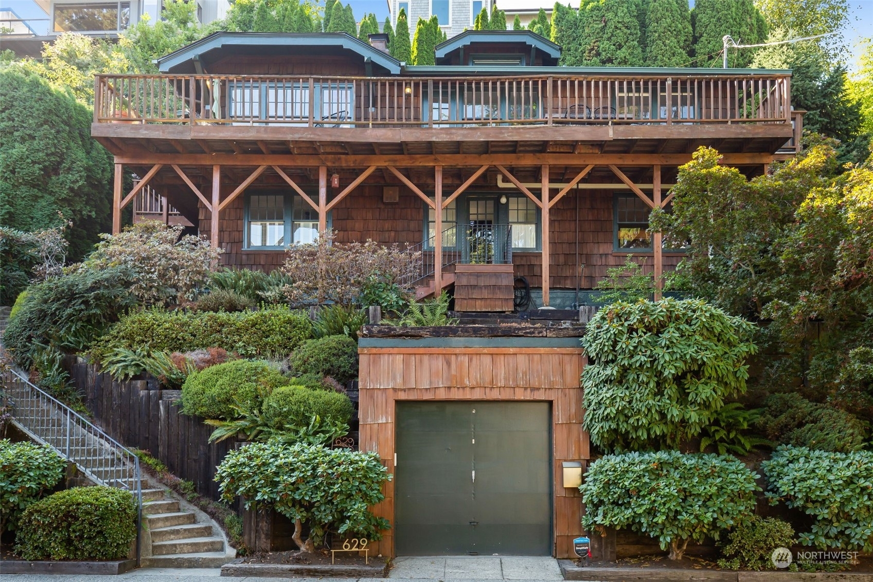 Property Photo: 629 38th Avenue WA 98122