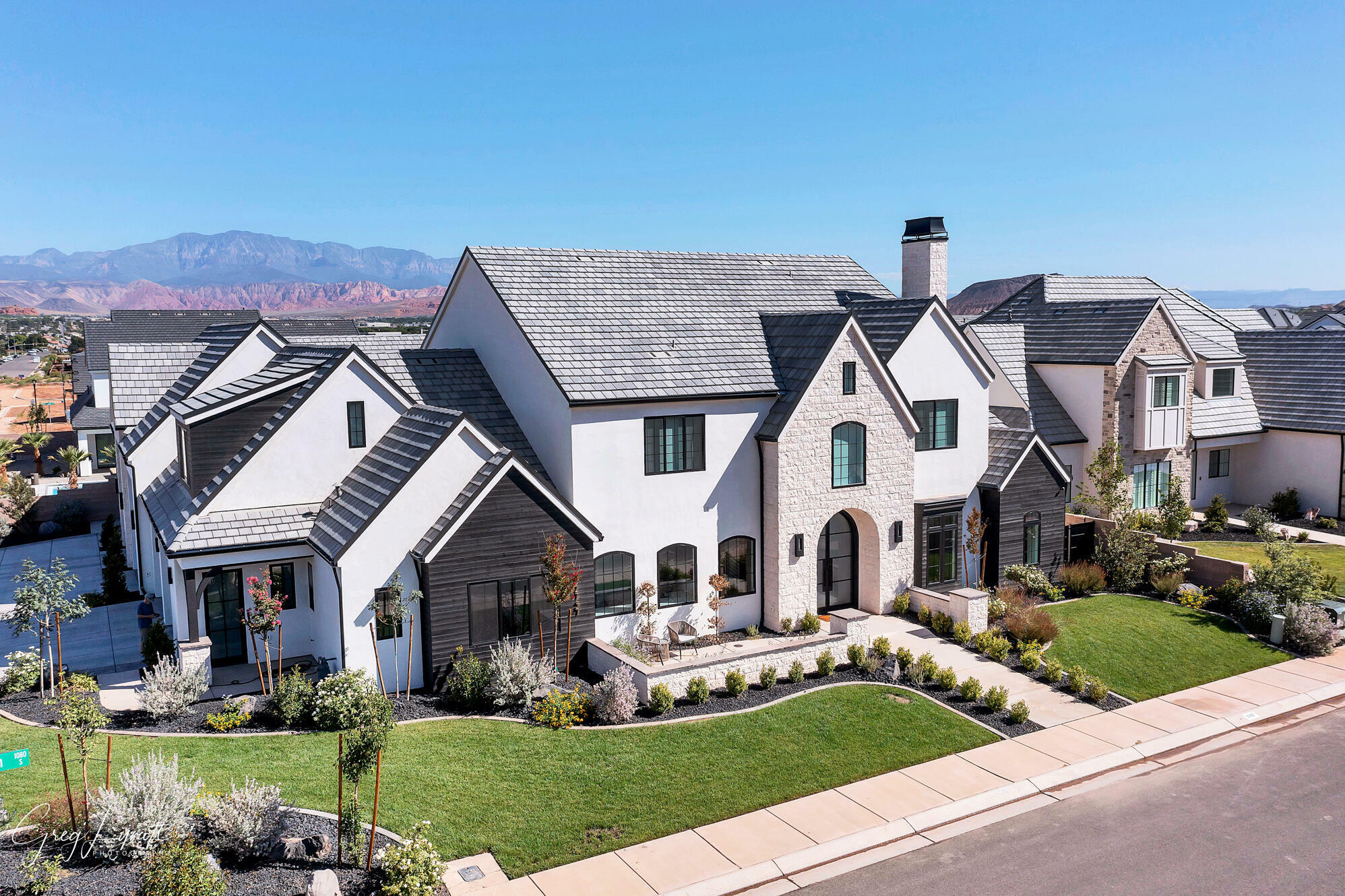 Property Photo: 2797 E Ridgedale Ln UT 84790