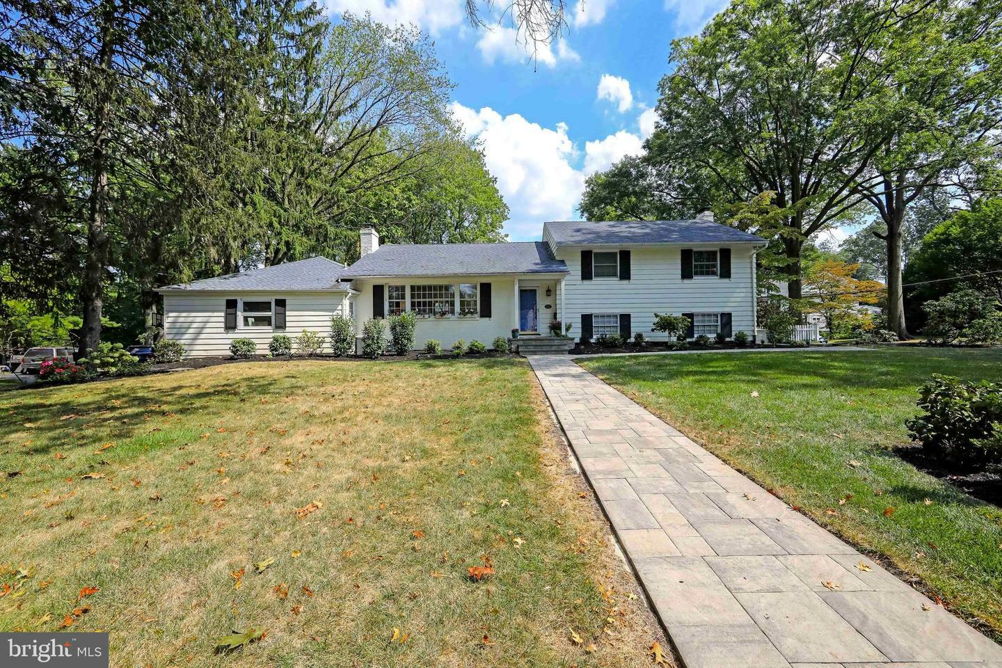 Property Photo:  1145 Greenmount Road  NJ 08033 