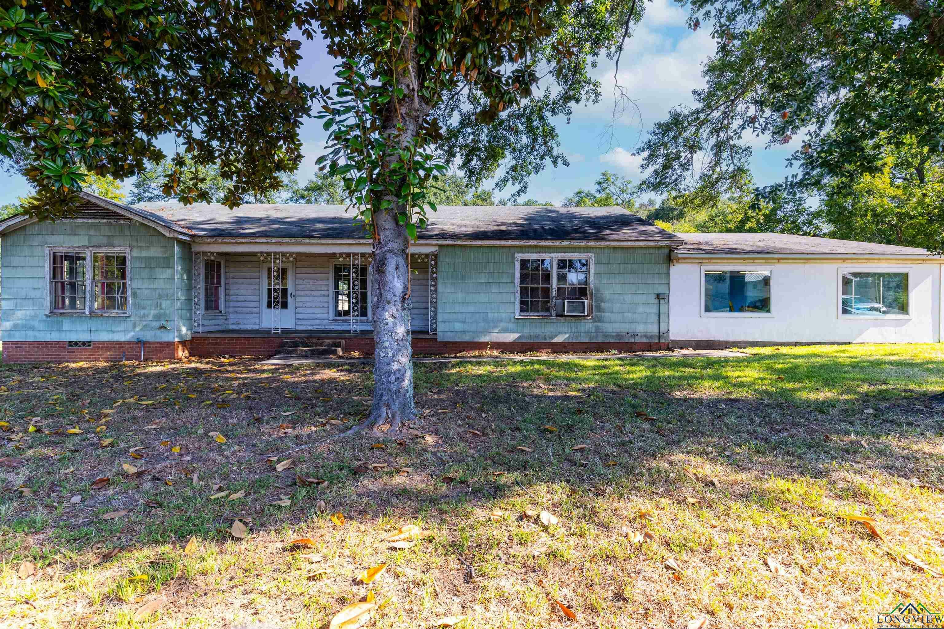 Property Photo:  2601 Dudley Rd  TX 75662 