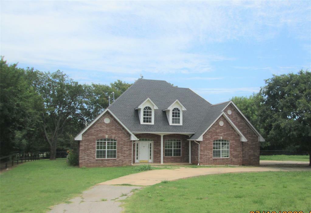 Property Photo:  1305 N Mays  OK 73057 