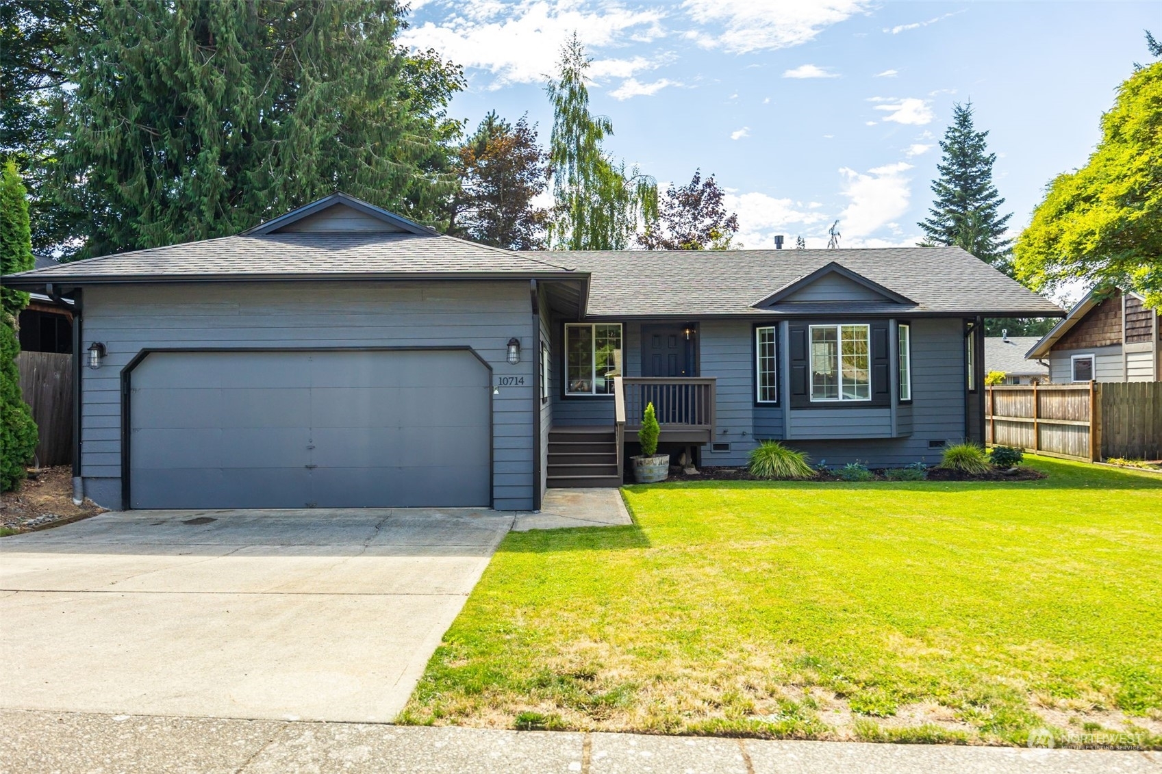 Property Photo:  10714 27th Street NE  WA 98258 