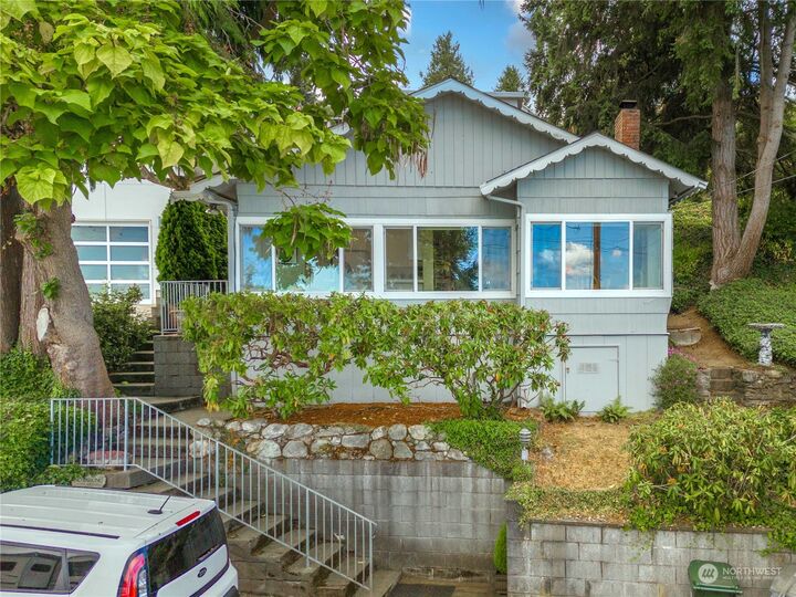 6722 Soundview Drive NE  Tacoma WA 98422 photo