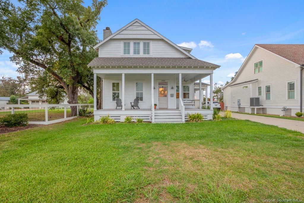 Property Photo:  1720 Barbe Street  LA 70601 