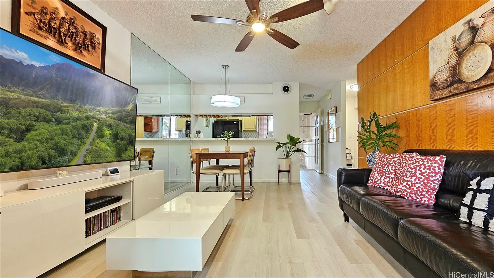 Property Photo:  94-870 Lumiauau Street E103  HI 96797 